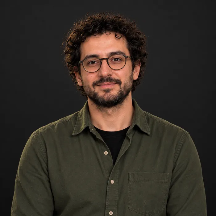 Ömer T.